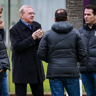 Corinthians inicia semana com pendências financeiras e ajustes para amistoso