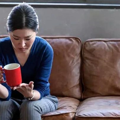 Cafés do choro acolhem mães japonesas exaustas