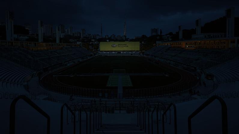 Estádio Municipal Paulo Machado de Carvalho, que receberá o amistoso entre Santos e União São João - (Foto: Eduardo Knapp/Folhapress, COTIDIANO)