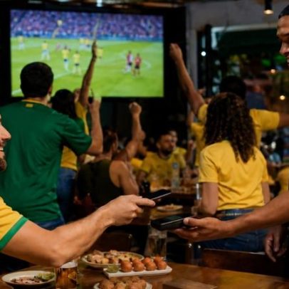 Pix em bares e restaurantes cresce 49% durante o jogo do Brasil
