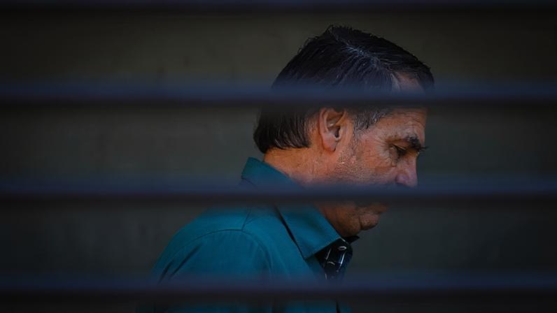 O ex-presidente Jair Bolsonaro está em prisão domiciliar desde março de 2026