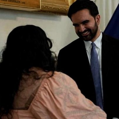 No 250º aniversário dos EUA, Mamdani pede unidade; Trump reescreve a história