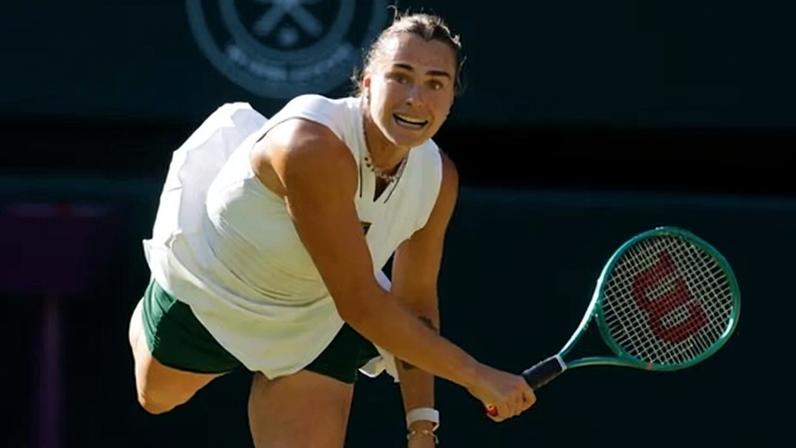 Sabalenka avança à terceira rodada ao derrotar Ostapenko