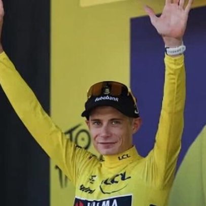 Tour de France 2026: Vingegaard em amarelo após TT por equipes em Barcelona