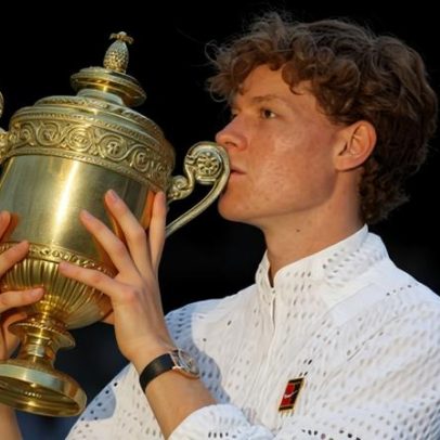 Sinner vence Zverev em quatro sets e é bicampeão em Wimbledon