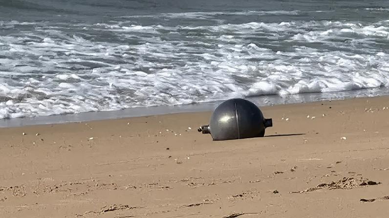 Austrália investiga misteriosas bolas espaciais que apareceram na praia