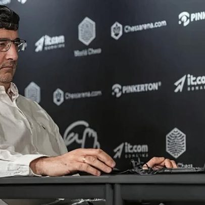 Ex-campeão Kramnik banido por comentários sobre trapaça