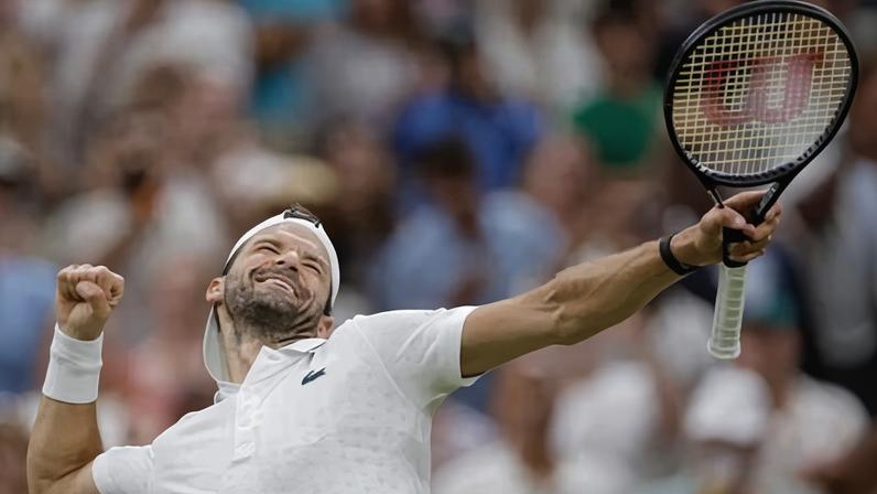 Dimitrov feliz por conter reação de Berrettini e vencer em Wimbledon