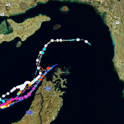 Navios dão meia-volta em Ormuz, sinalizando tensão na reabertura do estreito