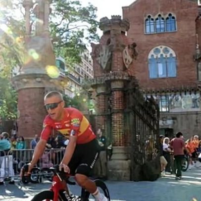 Tour de France enfrenta cancelamentos históricos de etapas por calor de 44°C