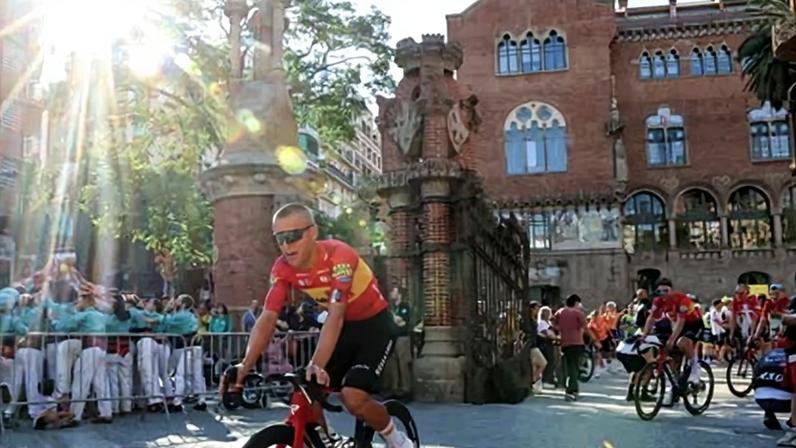 Uno-X Mobility riders take part in the Tour de France presentation in hot conditions.