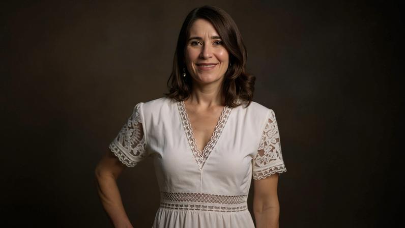 Esther Freud relata morte de ambos os pais em quatro dias