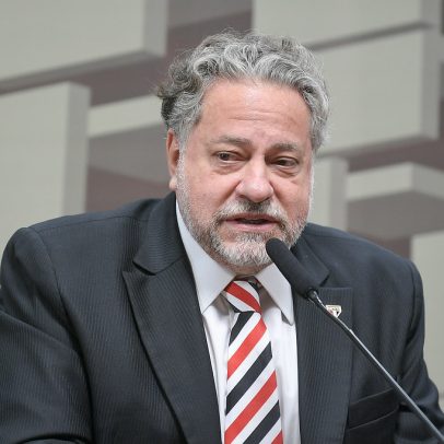 Julio Casares anuncia saída total do São Paulo