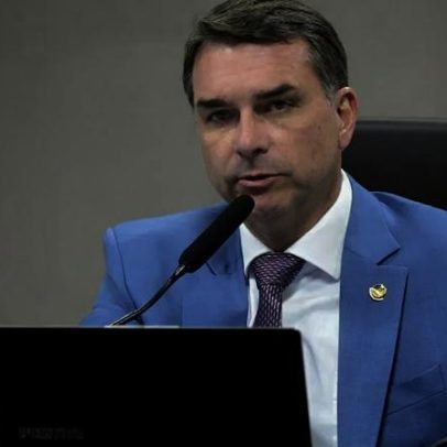 Centrão aponta erro de Flávio Bolsonaro em resposta aos EUA sobre tarifas