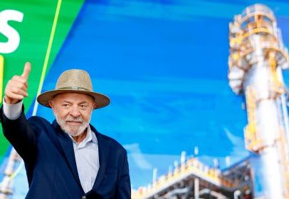 Lula foca entregas no Sudeste e Nordeste e antecipa ritmo de campanha