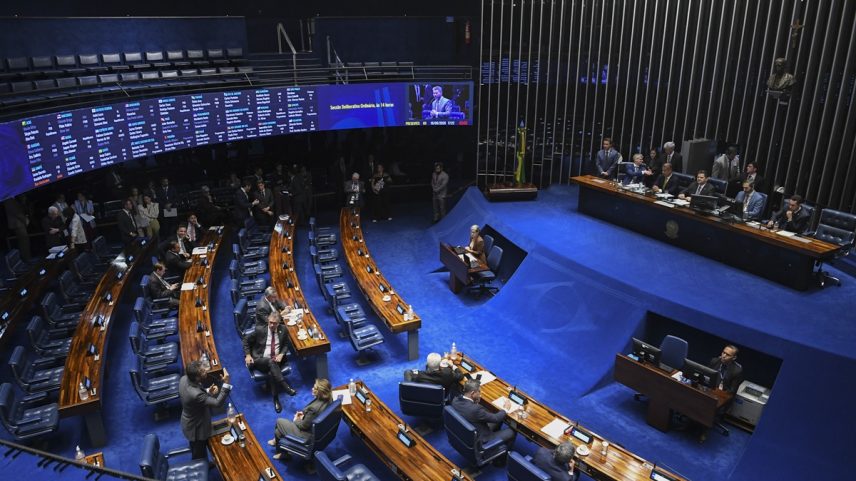 Plenário do Senado Federal durante sessão deliberativa ordinária