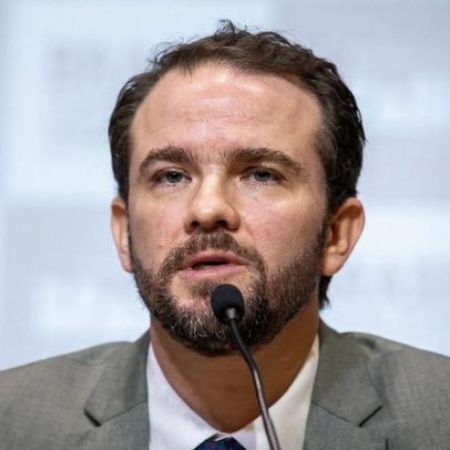 Quem é responsável pela alta da taxa de juros no Brasil?