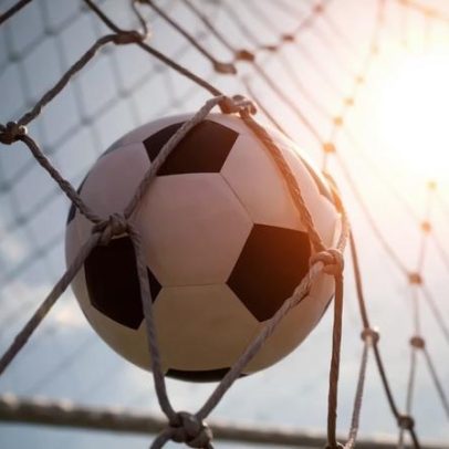 Futebol e Alzheimer: Copa do Mundo pode estimular o cérebro, aponta estudo