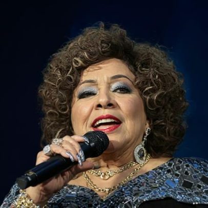 Alcione cai no palco no Maranhão e atualiza estado de saúde