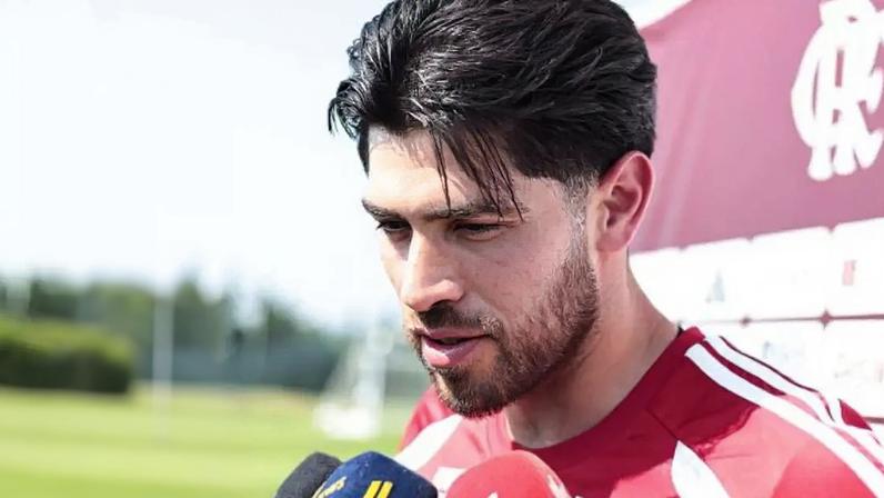Rossi comenta amistoso contra o River e três anos de Flamengo –