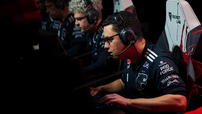 FURIA é derrotada pela Lyon na estreia do MSI 2026