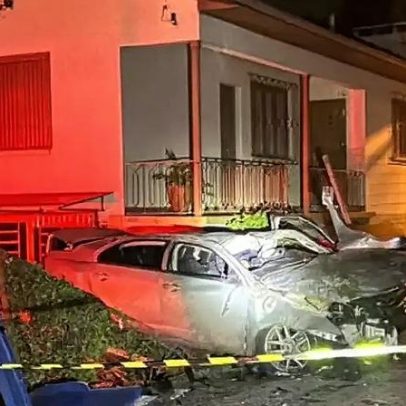 Motorista morre após capotagem de Ford Fusion na ERS-122, em Antônio Prado