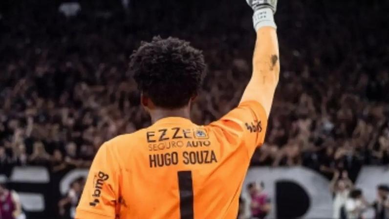 Hugo Souza pelo Corinthians
