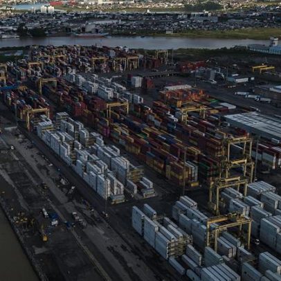 Balança comercial aponta superávit de US$ 42,3 bi no 1º semestre, alta de 40,3%