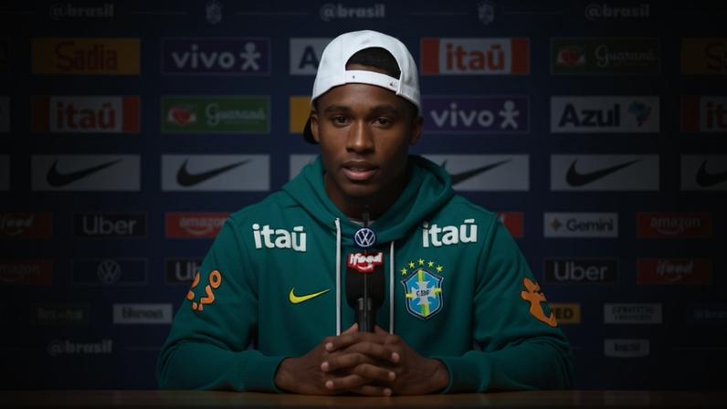 Endrick durante coletiva de imprensa nos EUA ( Reprodução) / Gávea News