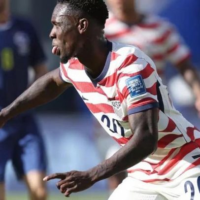 Decisão da FIFA muda planejamento de Balogun para a Copa