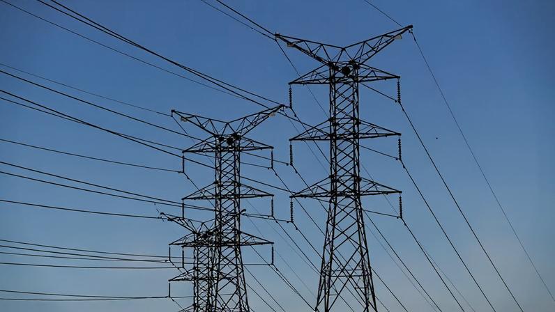 Axia Energia (AXIA3) e Alupar (ALUP11) vencem leilão de transmissão, com descontos de mais de 50% — Foto: Custódio Coimbra/Agência O Globo