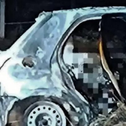 Três corpos carbonizados são encontrados em carro incendiado em Triunfo