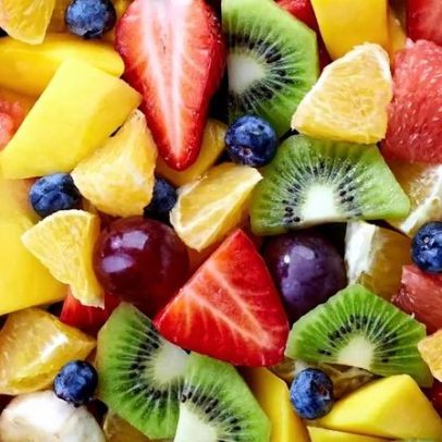 Frutas recomendadas por médico podem ajudar a melhorar o sono
