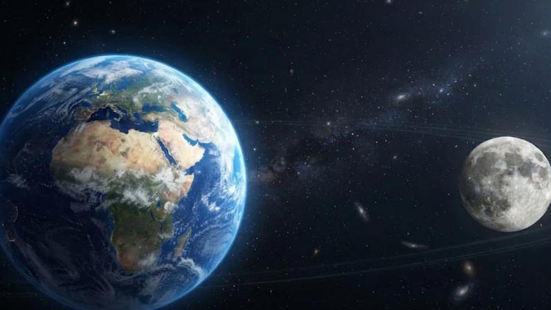 Lua se afasta da Terra e já influencia o planeta