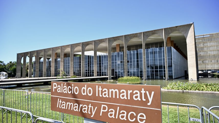 Brasil não concede visto a funcionários dos EUA que viriam falar sobre eleições