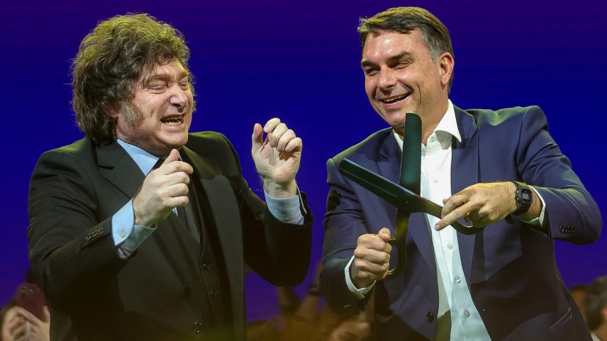 Milei acusa Brasil e México de financiar "campanha anti-Argentina"