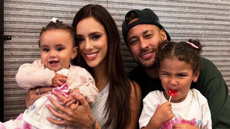 Bruna Biancardi e Neymar celebram um ano da filha com linda homenagem