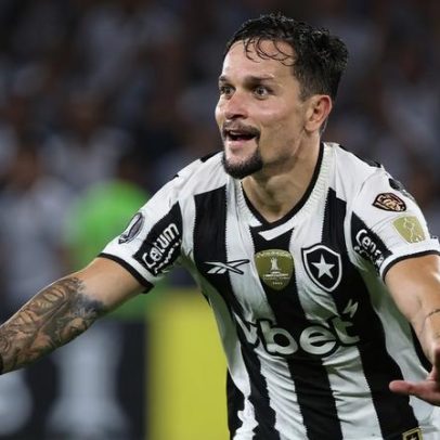 Fifa remove ban de transferências do Botafogo por dívida envolvendo Artur