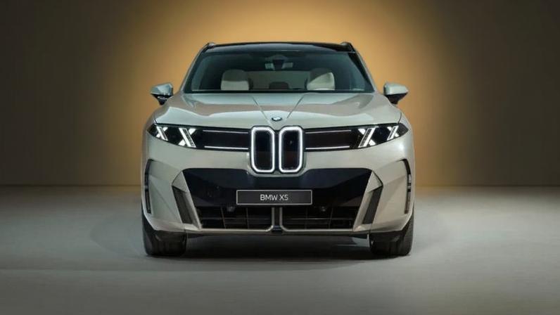 Desde o lançamento do modelo original, em 1999, o BMW X5 se tornou um dos veículos mais bem-sucedidos da fabricante alemã