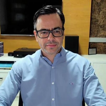 Rigidez trabalhista dificulta ganho de produtividade, afirma professor