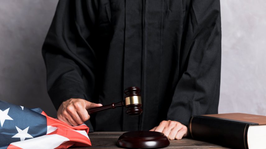A Suprema Corte dos Estados Unidos decidiu manter cidadania por nascimento.