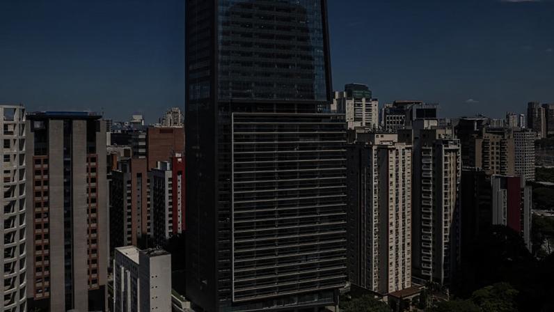 Hotel W São Paulo, um dos ativos da HBR Realty, que fez oferta pelo controle da Helbor (Foto: Divulgação/HBR)