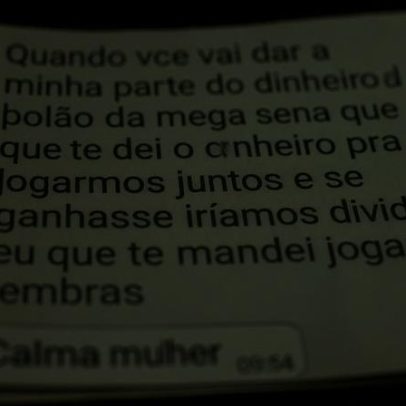 Print mostra cobrança de mulher por prêmio da Mega em SC