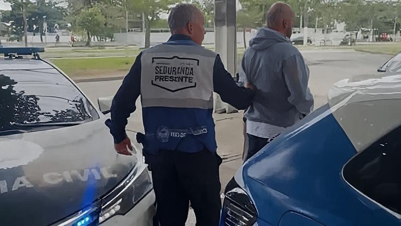 Preso o homem apontado como responsável pelo atropelamento que deixou seis feridos no Largo da Batalha, em Niterói.