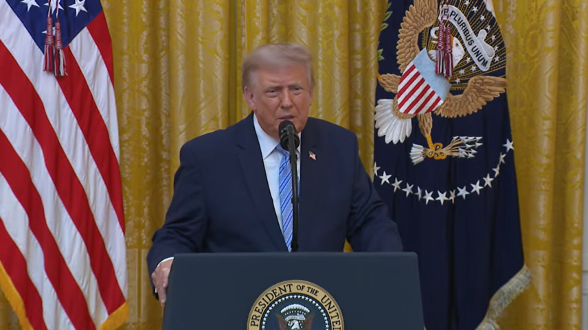 Trump acusa China de intervir nas eleições de 2020