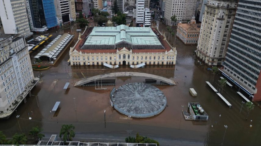 Defesa Civil alerta para cheia do Rio Guaíba em Porto Alegre