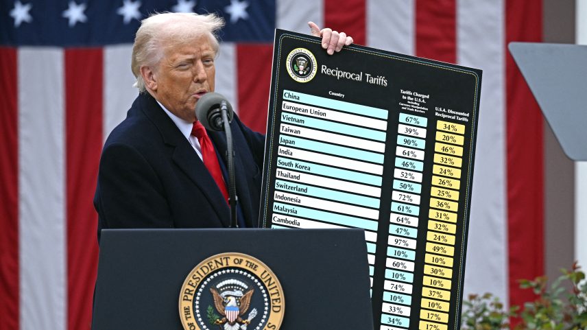 Trump impõe tarifas adicionais de 12,5% a produtos brasileiros
