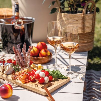 Vinhos ideais para petiscos, especialistas orientam harmonização no verão