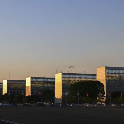 Déficit aponta falha na disciplina fiscal em 2026