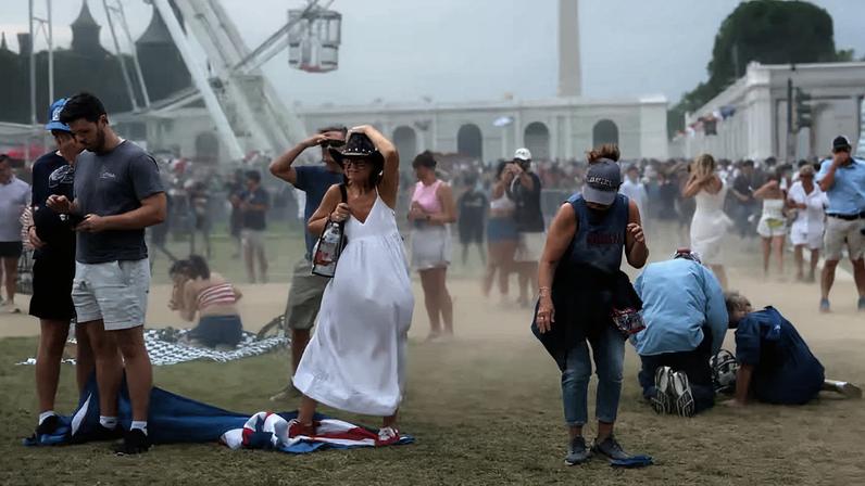 A Guarda Nacional evacua o National Mall, em Washington, por causa da ameaça de tempestade: atraso nas comemorações do 4 de julho de 250 anos da independência dos Estados Unidos.